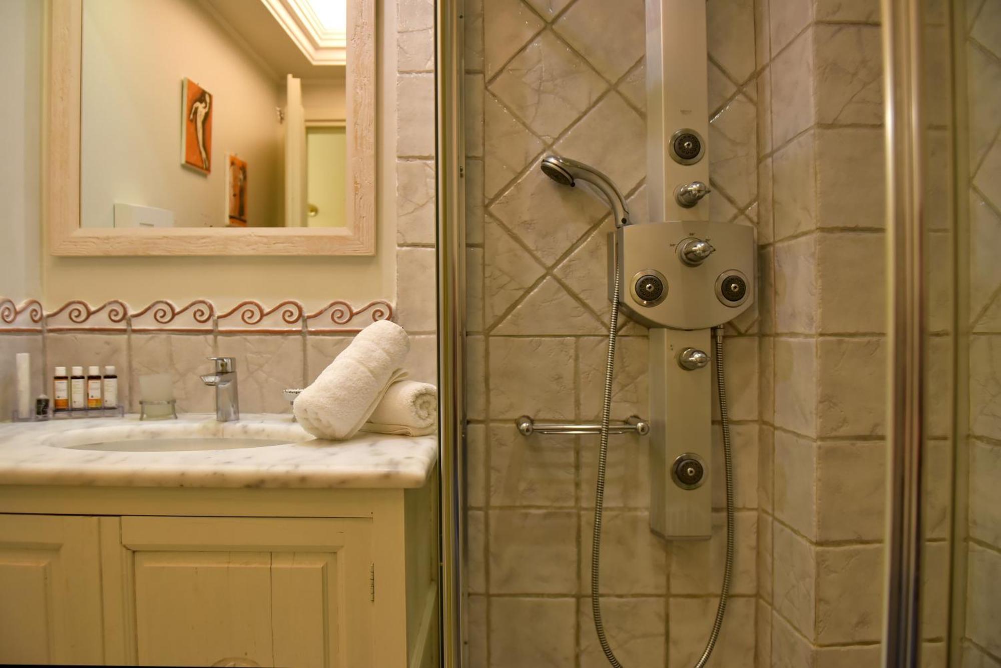 Angelica Traditional Boutique Hotel Đảo Hydra Phòng bức ảnh