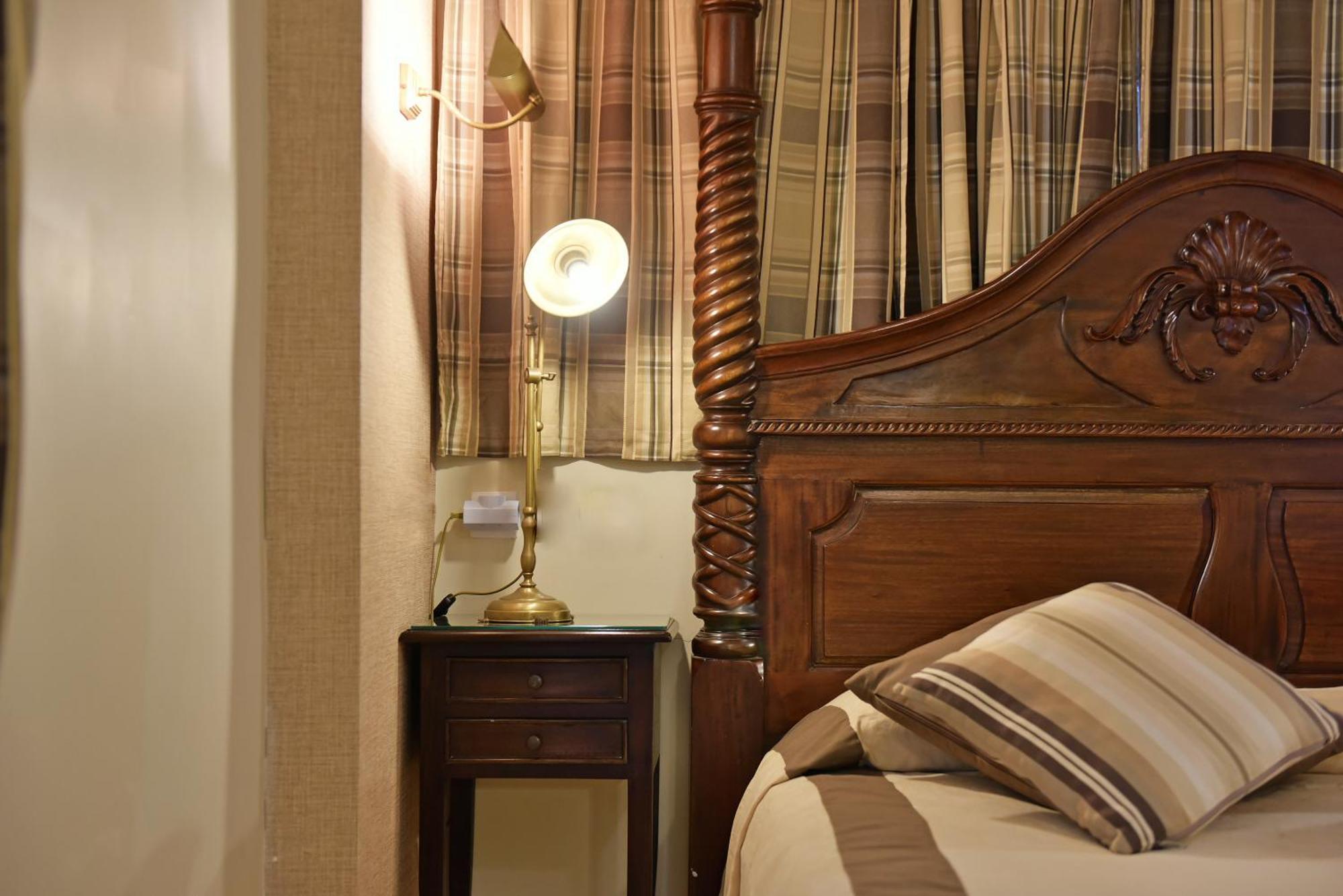 Angelica Traditional Boutique Hotel Đảo Hydra Phòng bức ảnh